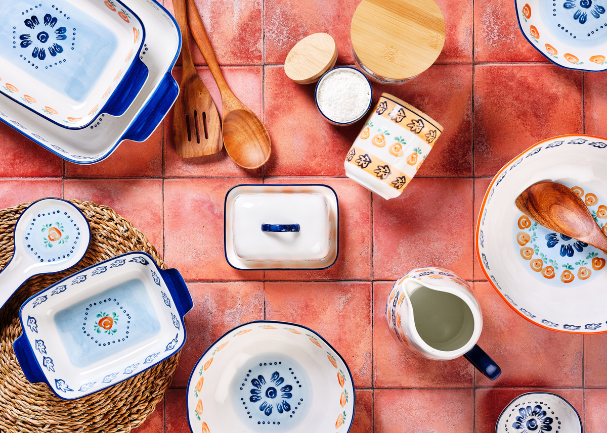 Discover Björn's NAPOLI collection: the art of Italian tableware 🍋