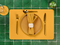 Set de table rectangulaire réversible - 6 pièces - Cuir recyclé jaune moutarde et vert sapin