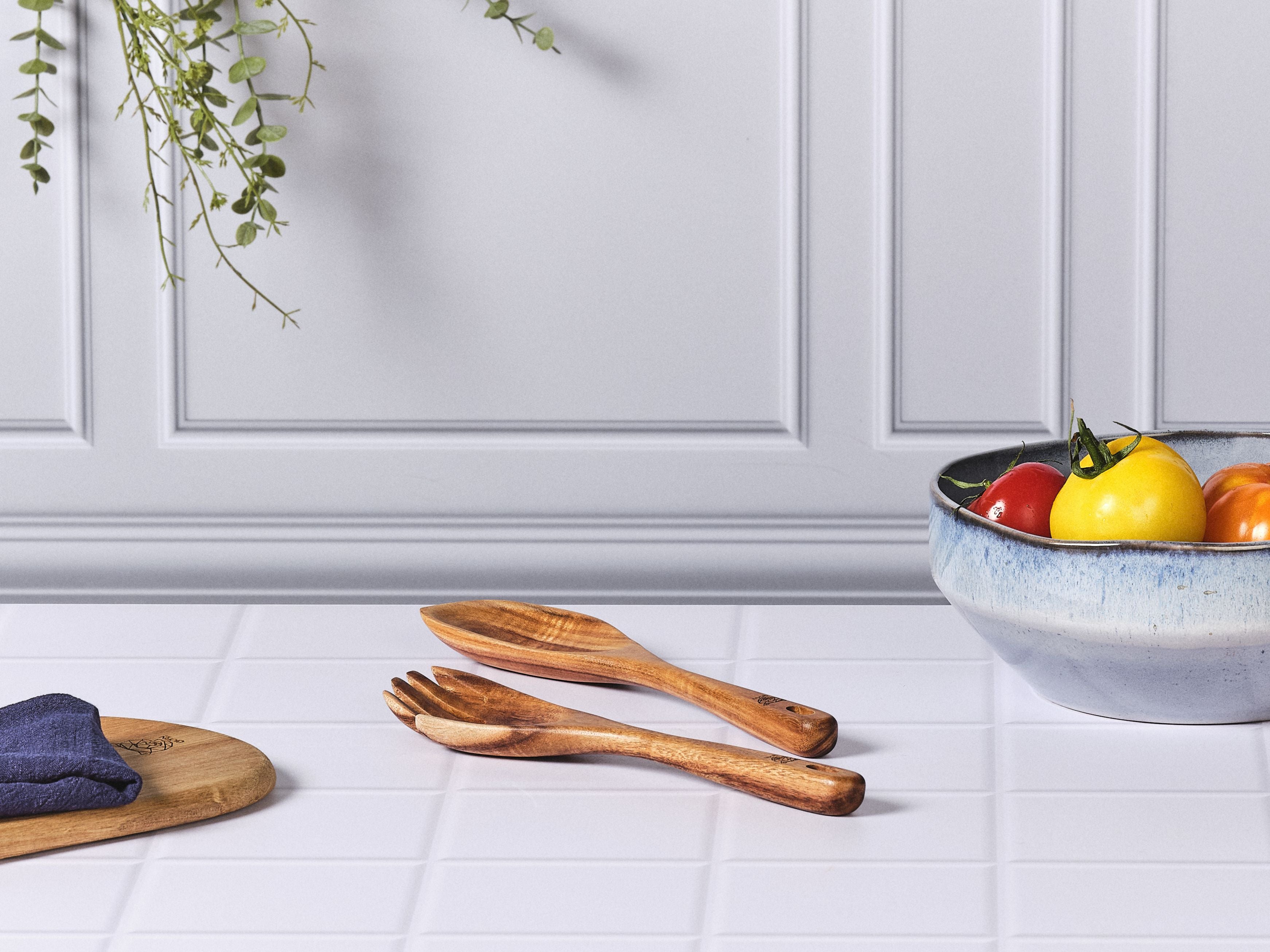 Couverts à salade en bois d'acacia SKOV